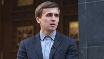 У Відні відпустили Михайла Ткача після: тримали 12 годин, оператор отримав поранення