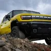 Легендарний Hummer H2 повернувся в електричному образі: буде випущено усього 250 GMC Hummer EV Icon 25