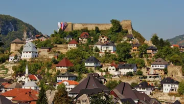 Мініатюрна Ніагара посеред міста і майже без туристів: чим дивує прихована перлина Балкан