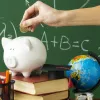 Доплата за класне керівництво у 2026 році: скільки отримують учителі шкіл і коледжів