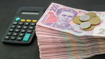 Борги за мікрокредитами зростають на 25%: як українці набирають нові позики попри ризики