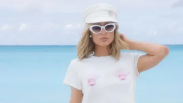 Періс Хілтон помітили у капелюсі від Ruslan Baginskiy: зірка відпочивала на островах Теркс і Кайкос