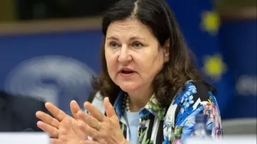 «Шедевр лицемірства»: посолка ЄС Катаріна Матернова жорстко відповіла на погрози Росії вдарити по Києву