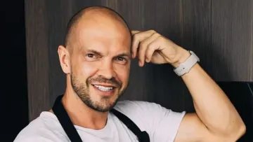 Володимир Ярославський поділився рецептом пухкої та ароматної маски: як її приготувати 