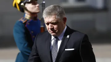 «Ми наближаємося до завершення війни»: Роберт Фіцо заінтригував заявою в Москві щодо миру в Україні