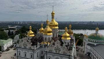 Києво-Печерська лавра частково відновила роботу після російського обстрілу: як вона працює