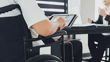 На роботодавців і людей з інвалідністю чекають нові правила: ВР розгляне законопроект про розумне пристосування