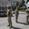 У Миколаєві на Львівщині біля будівлі ТЦК стався вибух: поранений військовослужбовець