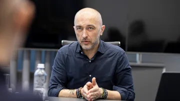 «Не виходить в президента звільняти людей без підозр»: у голови Нацбанку Пишного проводить обшуки НАБУ