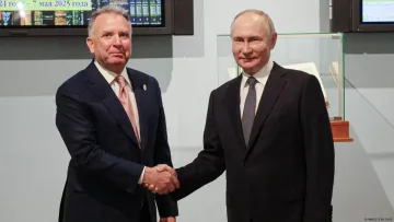 Віткофф запропонує Путіну тристоронні переговори з Трампом і Зеленським для припинення вогню: що відомо 