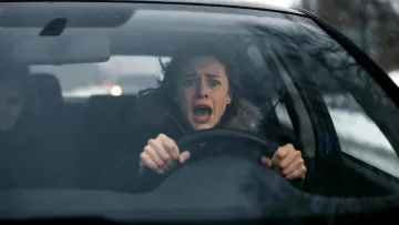 Податок з продажу транспортного засобу: хто сплачує та в яких випадках