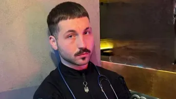 Через місяць після розриву: екснаречений MELOVIN знайшов нового партнера