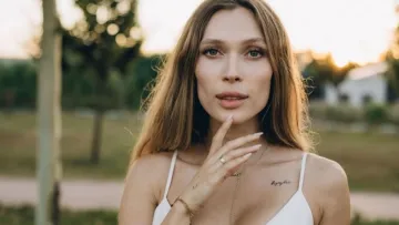 «Я вважаю, що працюю за фахом»: Олена Світлицька розповіла про джерела свого доходу 