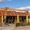 «Біг Мак Меню» під 300 гривень: у McDonald’s різко злетіли ціни на улюблені бургери та картоплю фрі 