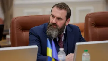 Молодь тікає через НМТ: депутати готують відставку міністра освіти Оксена Лісового