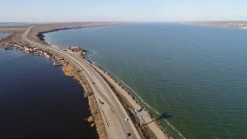 Моторошна ДТП на трасі Одеса-Київ: автобус з пасажирами перекинувся, є жертви