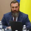 Хто з освітян зможе виїхати з України: міністр назвав умови перетину кордону