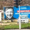 «Наче це їх основний кандидат на вибори»: Будапешт увішаний бігбордами з обличчям Володимира Зеленського