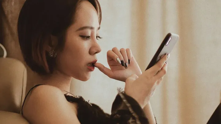 Резонансне рішення суду в США: Meta та YouTube заплатять $3 млн жінці, яка ще дитиною «підсіла» на додатки