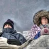 Як зігрітися при температурі 10°C у квартирі: чому алкоголь не допоможе