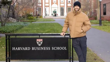 Жерар Піке став лектором Гарварду: про що розповідає студентам легенда Барселони