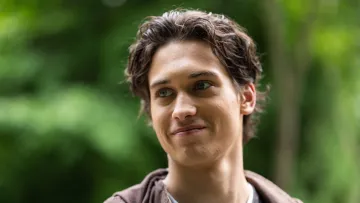 «Прямо по знімальній групі полетів КАБ»: актор Іван Довженко розповів про зйомки фільму «На драйві» у Харкові