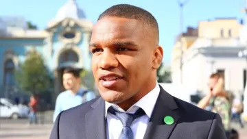 Жан Беленюк зізнався, скільки грошей заробив у новому виді спорту: депутат показав докази