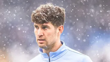 Гравець Манчестер Сіті травмувався, коли прикрашав ялинку: Гвардіола підтвердив лікарняний захисника