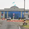 «Остаточно руйнує міф про вічну дружбу»: Казахстан запроваджує платний дозвіл на в’їзд для росіян