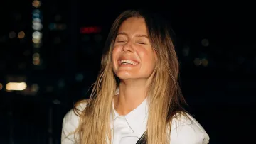 «Він їх заховав»: співачка Кola розповіла про сюрприз від чоловіка на день народження – справжній романтик