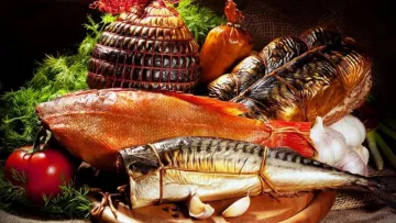 Що краще - холодне копчення чи гаряче копчення: лікар пояснив всі нюанси