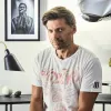 Зірка «Гри престолів» Ніколай Костер Вальдау неочікувано завітав до Києві та відвідав бар на Подолі: фото