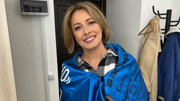 «Ви - наше диво»: Олена Кравець з дітьми зворушила зверненням до ЗСУ у День святого Миколая