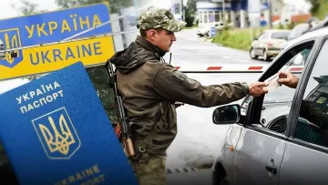 Допомагав ухилянтам за крипту: на Закарпатті затримали просунутого військовослужбовця