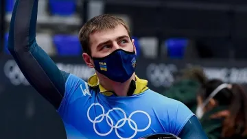 Телефон, сувеніри та набори для прання: які подарунки отримують учасники зимових Олімпійських ігор