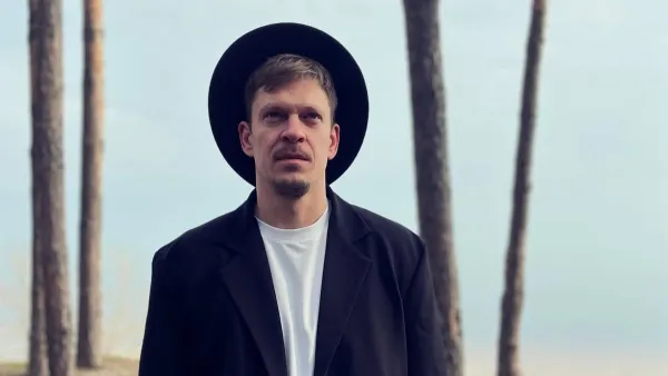 Зірка «Кіборгів» розповів, скільки грошей йому потрібно для комфортного життя у Києві: сума вас здивує