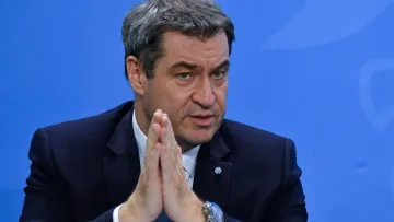 Прем’єр Баварії закликав посилити обмеження на виїзд чоловіків із України: що пропонує німецький політик