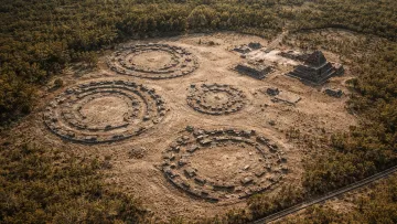 Археологи відкрили розвинену систему ринків у цивілізації Мая: знахідка змінює уявлення про їхню економіку
