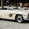 Mercedes-Benz 300 SL Roadster продали за божевільну суму: чому раритетне авто 1963 року є унікальним