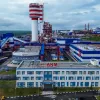 Зеленський заявив про ураження оборонно-хімічного підприємства рф у Пермському краї: відео атаки