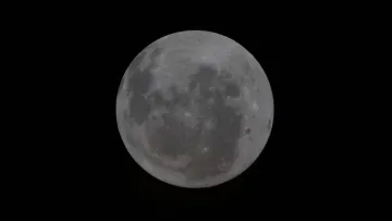 Астронавти NASA розкрили правду: Місяць виглядає інакше, ніж ми завжди вважали