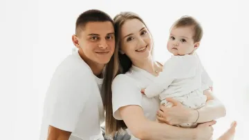 Віталій Миколенко вдруге стане батьком: футболіст разом із дружиною повідомив новину у соцмережах