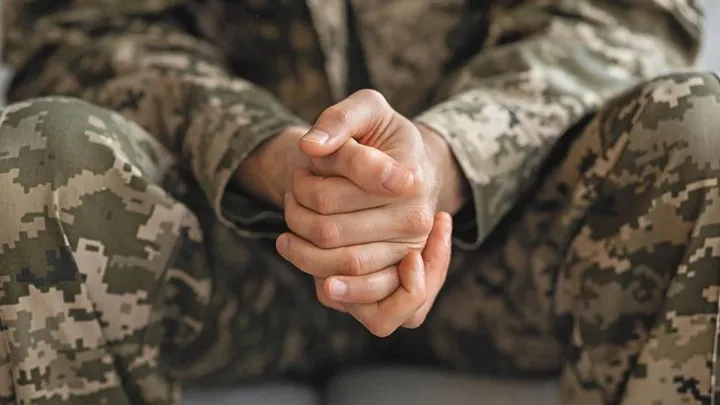 Арешт банківських рахунків та позбавлення водійських прав: нардеп пояснив, які обмеження можуть ввести для СЗЧ