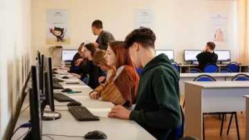 «Ми не вимагаємо іспитів»: у МОН назвали спеціальності, для яких не потрібен НМТ