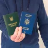 Зміни для чоловіків за кордоном: консульські послуги не надаватимуть без військово-облікових документів