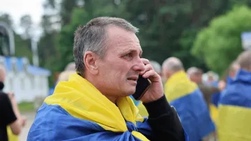 Україна повернула додому десятки цивільних громадян та передала допомогу полоненим: деталі обміну з росією