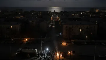 Одеса без світла, зв’язку і тепла: як містяни живуть в складних умовах та не втрачають оптимізму – відео