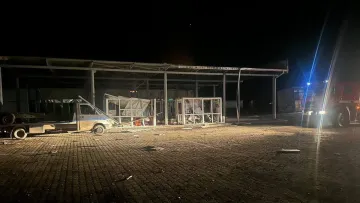 Росіяни атакували «Орлівку» на кордоні з Румунією: пункт пропуску призупинив роботу – фото після удару