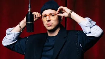 Український співак різко відреагував на «крадіжку» свого хіта: між ким виник конфлікт