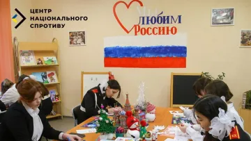 Росія запроваджує на окупованих територіях систему винагород для шкіл і вишів, що пропагують війну: що це означає